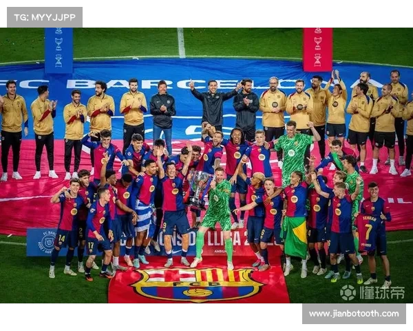 曝黄潜考虑租借普吉后转会 巴萨占有50%分成机制 曝黄潜考虑租借普吉后转会 巴萨占有50%分成机制