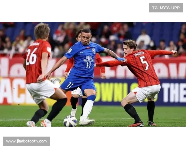 浙江与武里南冲突升级 汶玛探对球员大喊粗口引发热议 浙江与武里南冲突升级 汶玛探对球员大喊粗口引发热议