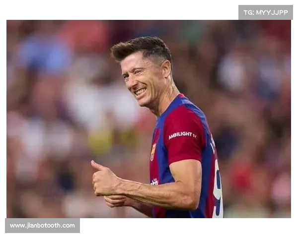 莱万若下赛季出勤率低于55% 巴萨可提前解除合同